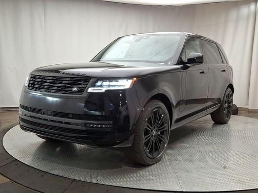 2025 Land Rover Range Rover P530 SE 7 Seat