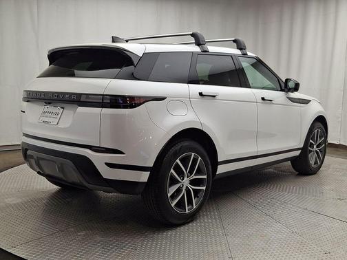 Ostuni Pearl White 2026 Land Rover Range Rover Evoque S