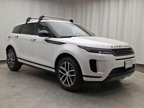 Ostuni Pearl White 2026 Land Rover Range Rover Evoque S