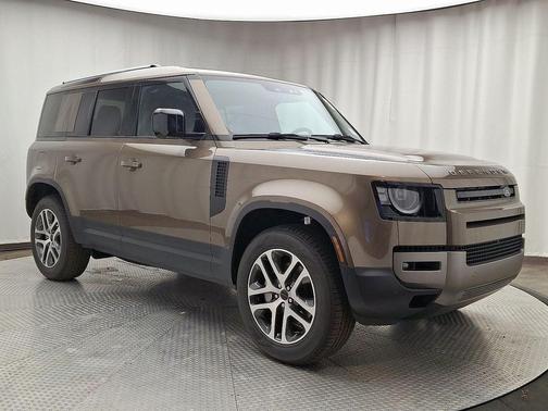 2026 Land Rover Defender 