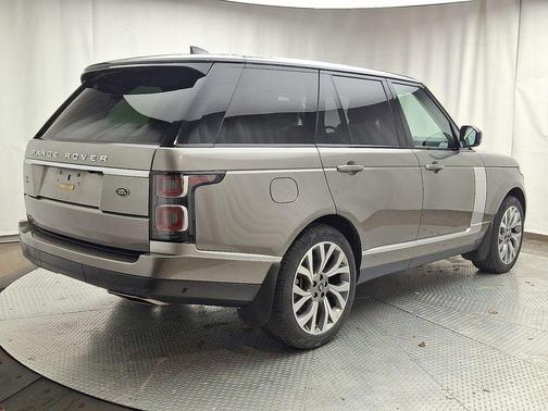 2022 Land Rover Range Rover P525 HSE Westminster