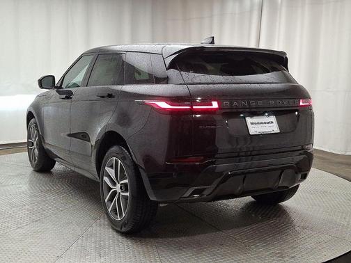 2026 Land Rover Range Rover Evoque Dynamic SE