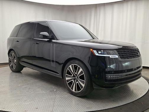 2025 Land Rover Range Rover P530 SE 7 Seat