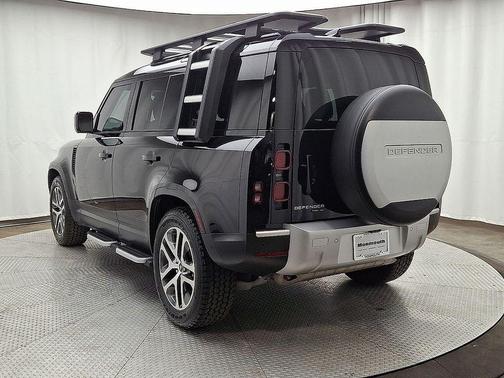 2020 Land Rover Defender 110 HSE