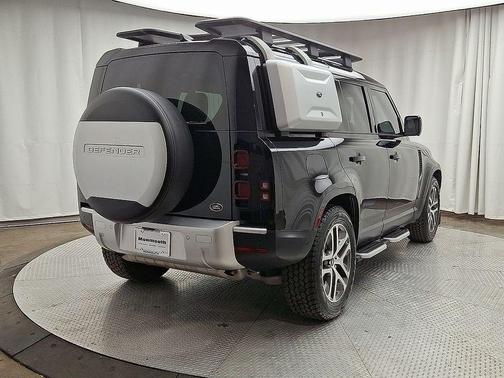 2020 Land Rover Defender 110 HSE
