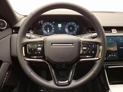 2025 Land Rover Range Rover Evoque Core S