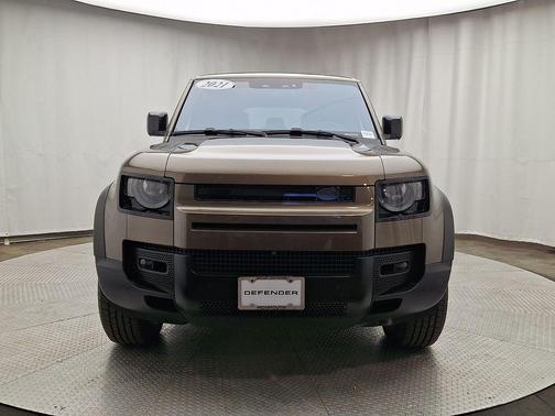 Gondwana Stone 2021 Land Rover Defender 110 S