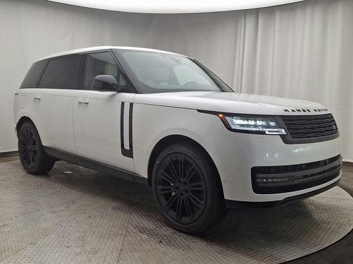 2026 Land Rover Range Rover P400 SE 7 Seat