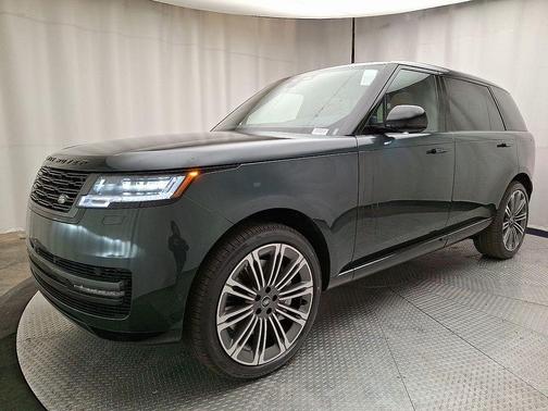 2025 Land Rover Range Rover P530 SE 7 Seat