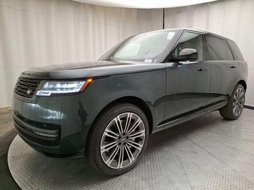 2025 Land Rover Range Rover P530 SE 7 Seat