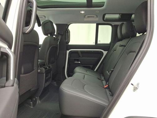 2025 Land Rover Defender P300