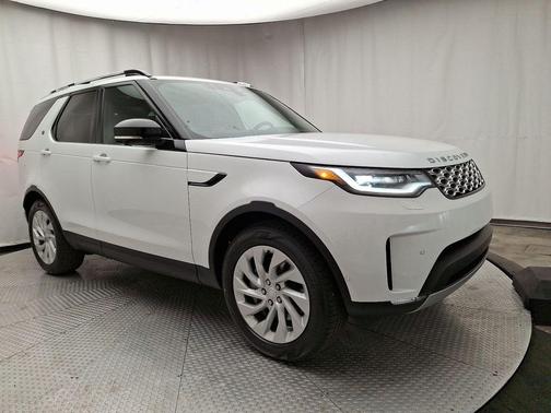 2025 Land Rover Discovery P300 S