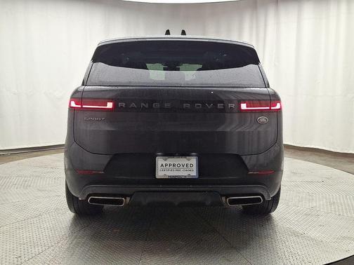 2023 Land Rover Range Rover Sport SE