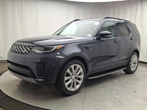 Varesine Blue Metallic 2026 Land Rover Discovery S AWD