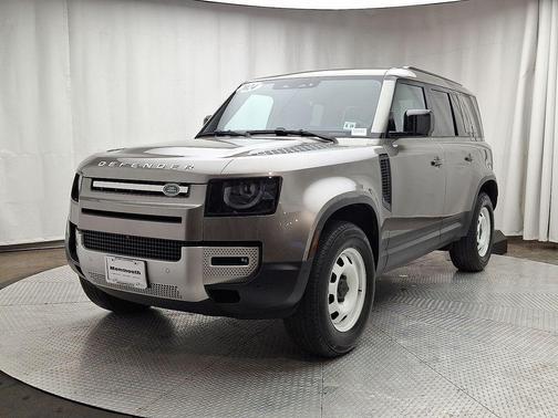 2024 Land Rover Defender P300