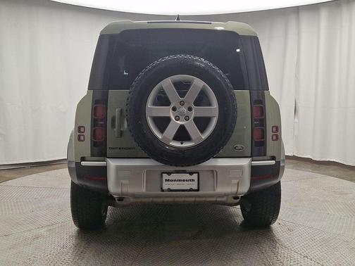 2023 Land Rover Defender 90 S