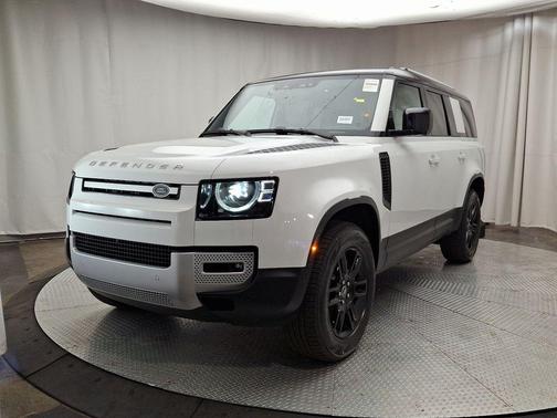 2025 Land Rover Defender P400 S