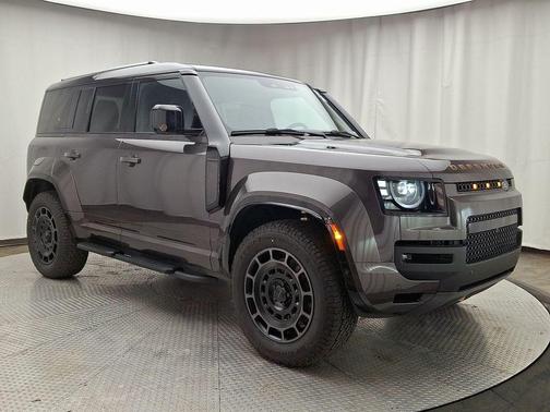 2026 Land Rover Defender 