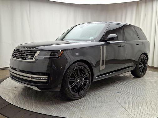 2024 Land Rover Range Rover P530 SE