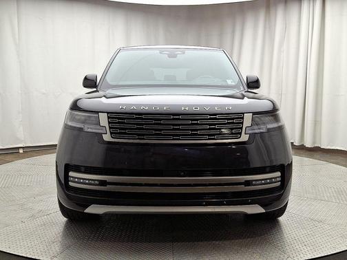 2024 Land Rover Range Rover P530 SE
