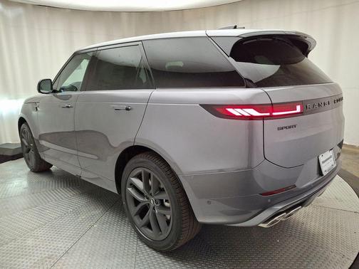 2025 Land Rover Range Rover Sport P530 Dynamic SE