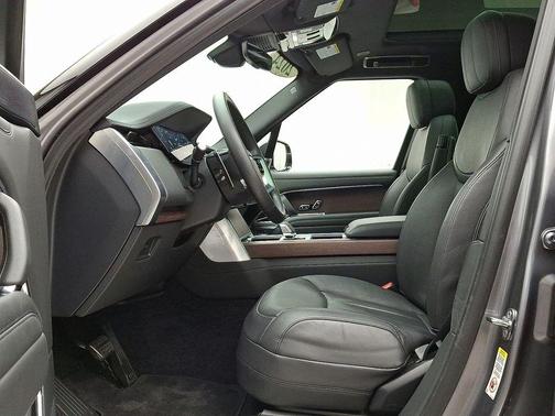 2024 Land Rover Range Rover P400 SE