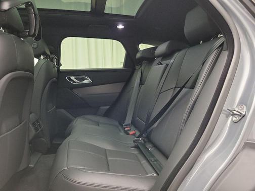 2025 Land Rover Range Rover Velar P250 Dynamic SE
