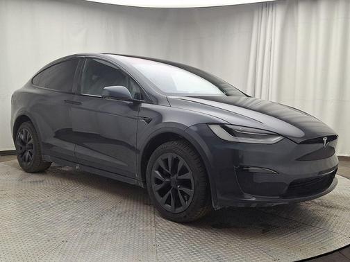 2022 Tesla Model X Plaid