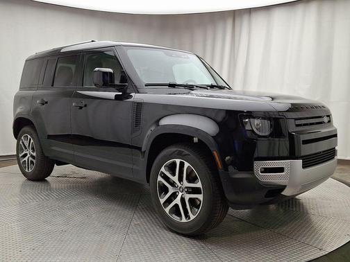 2025 Land Rover Defender P300