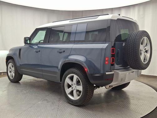2025 Land Rover Defender P400 S