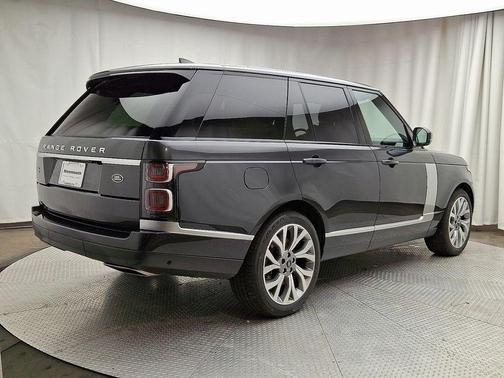2022 Land Rover Range Rover P525 HSE Westminster