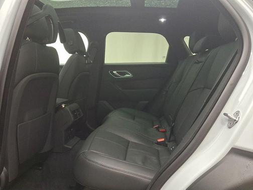 2026 Land Rover Range Rover Velar P400 Dynamic SE