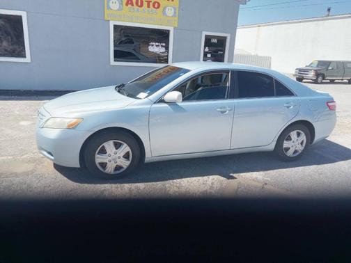 2009 Toyota Camry LE