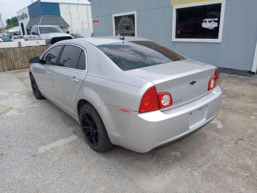 2011 Chevrolet Malibu LS