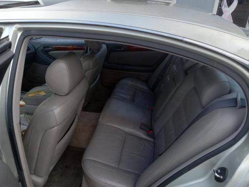 2000 Lexus GS 300