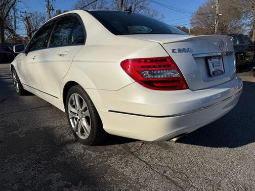 2014 Mercedes-Benz C-Class Luxury