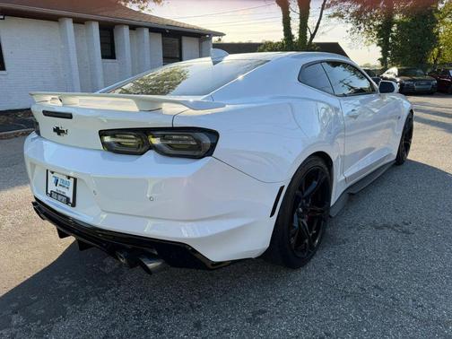 White 2019 Chevrolet Camaro SS Coupe 2D