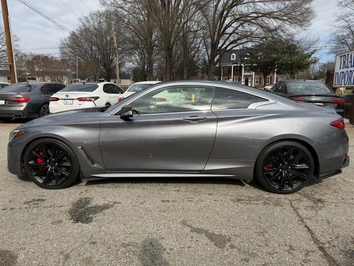 2019 INFINITI Q60 3.0t Red Sport 400