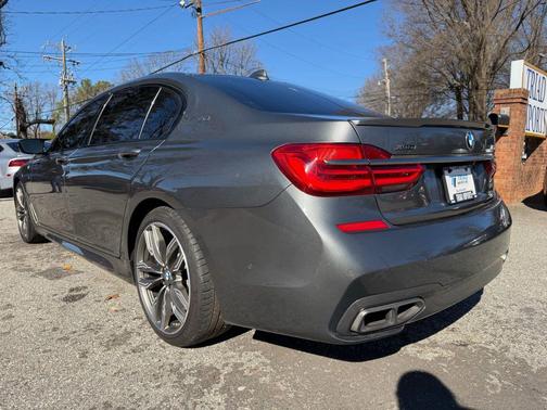 2018 BMW M760 xDrive