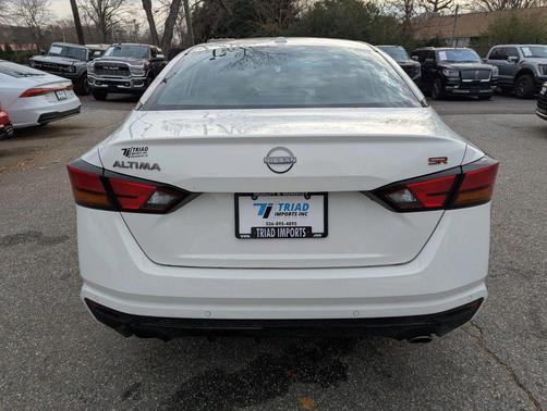 2024 Nissan Altima SR FWD