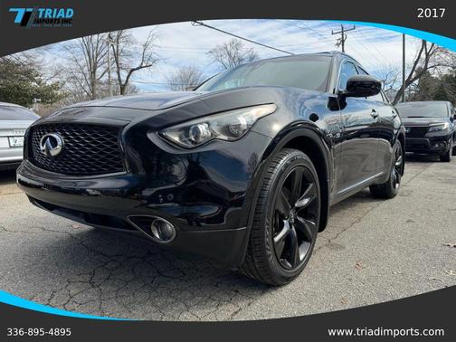 2017 INFINITI QX70 Base
