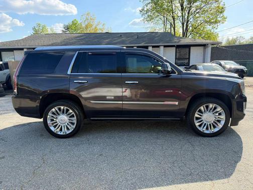 Dark Granite Metallic 2017 Cadillac Escalade Platinum
