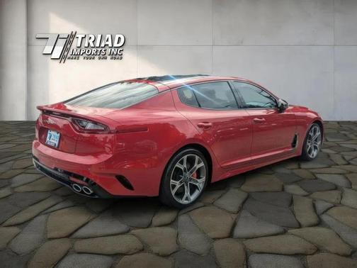 2018 Kia Stinger GT2
