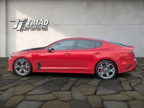 2018 Kia Stinger GT2