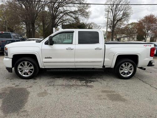 2017 Chevrolet Silverado 1500 High Country