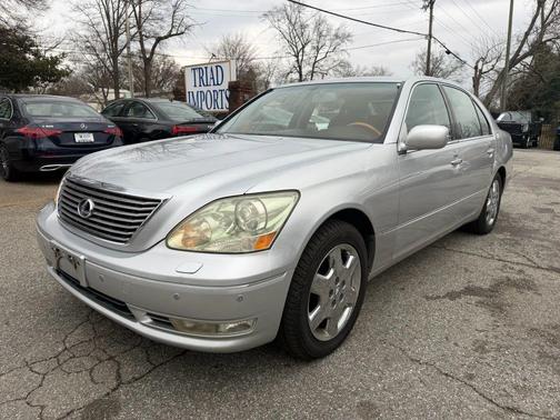 2004 Lexus LS 430 Base