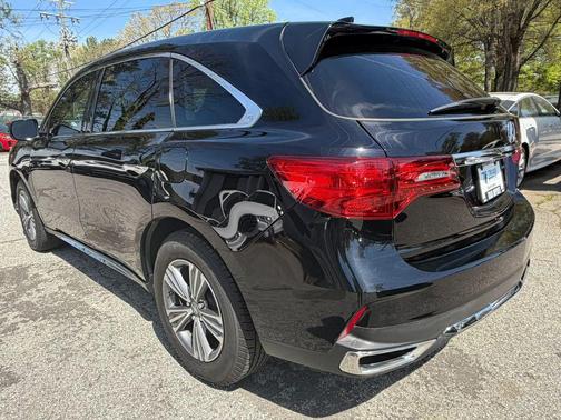 Majestic Black Pearl 2019 Acura MDX 3.5L
