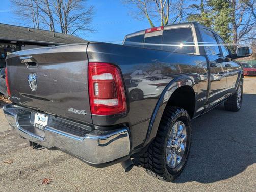 2022 RAM 2500 Limited Crew Cab 4x4 6'4' Box