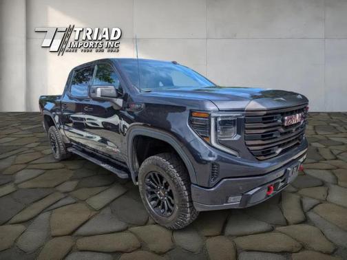 2023 GMC Sierra 1500 AT4X