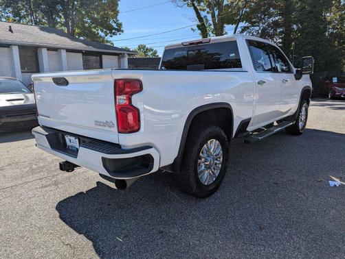 2022 Chevrolet Silverado 2500 High Country